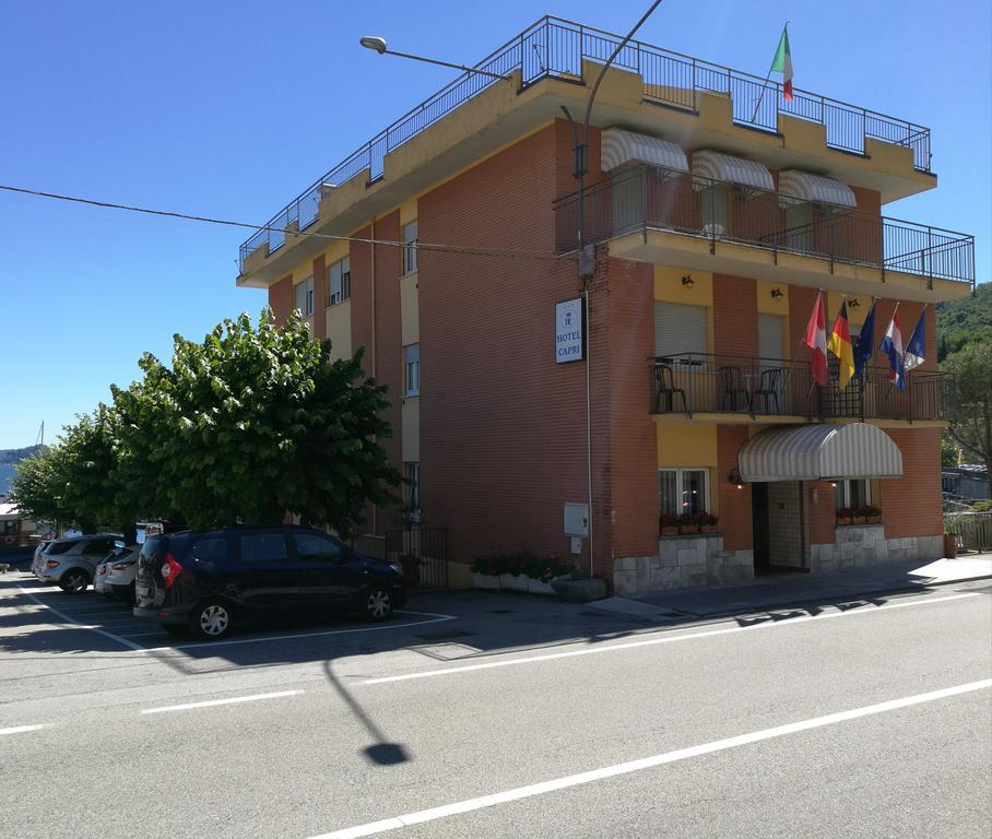 Hotel Capri Леза Екстериор снимка