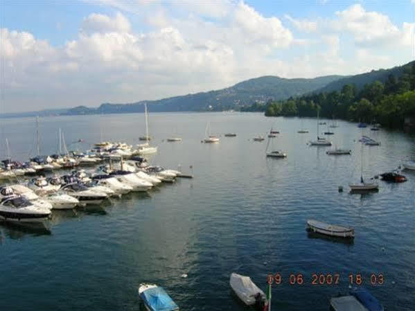 Hotel Capri Леза Екстериор снимка